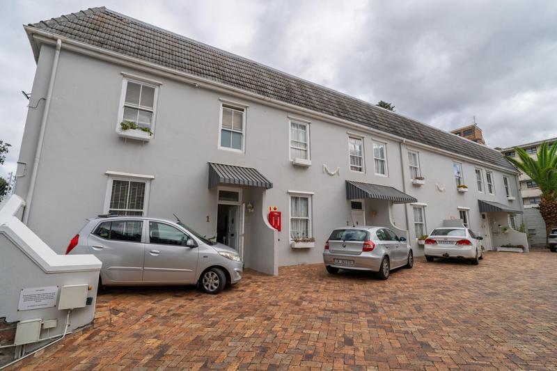 2 Bedroom Property for Sale in Wynberg Upper Western Cape